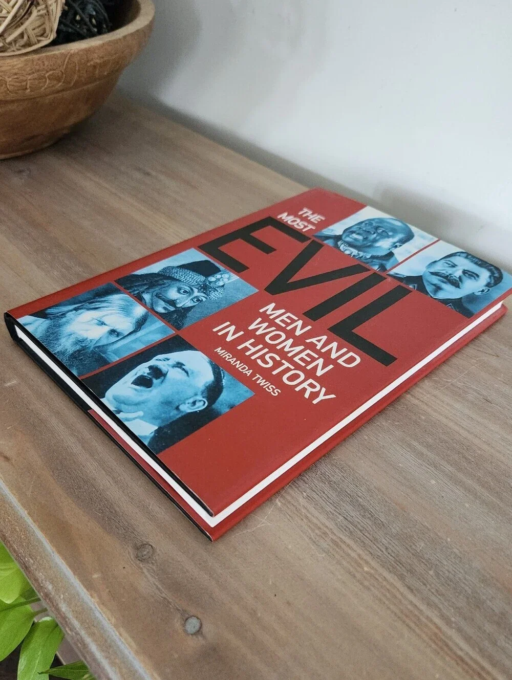 📚 The Most Evil Men and Women in History Miranda Twiss Hardcover Book B&N